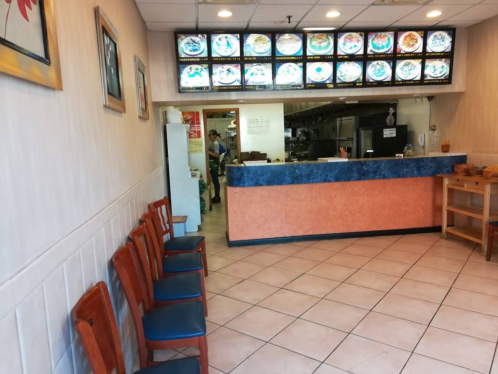 Sing City | restaurant | 22-22 W Water St, Sag Harbor, NY 11963, USA | 6317259888 OR +1 631-725-9888