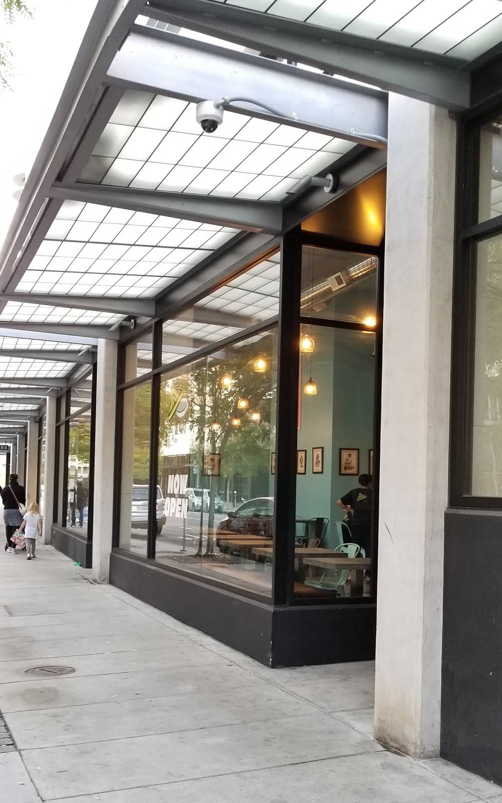 Tadu Ethiopian Kitchen | restaurant | 1130 4th St, San Francisco, CA 94158, USA | 4156559344 OR +1 415-655-9344