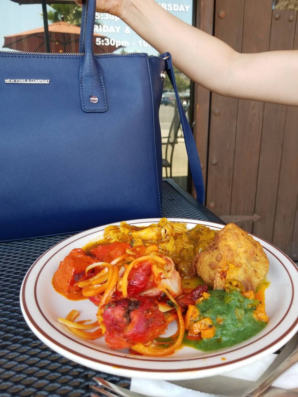 Taste of India | restaurant | 21833 Ventura Blvd, Woodland Hills, CA 91364, USA | 8189990600 OR +1 818-999-0600