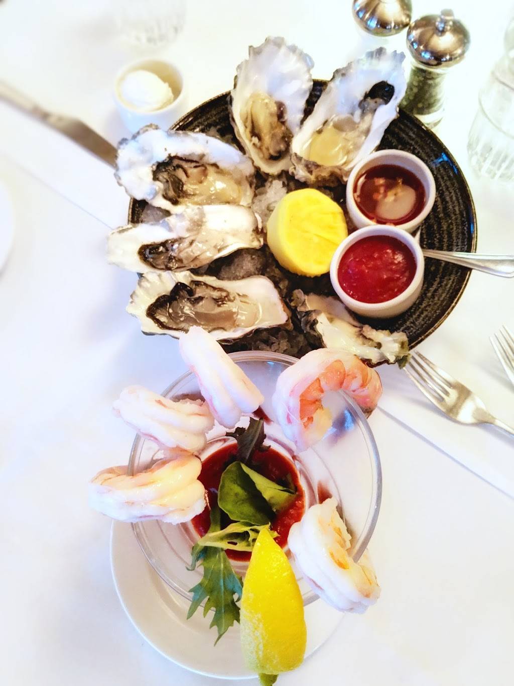 La Quinta Cliffhouse | restaurant | 78250 CA-111, La Quinta, CA 92253, USA | 7603605991 OR +1 760-360-5991