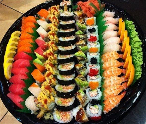 Sriracha Teriyaki | restaurant | 3612 Annapolis Rd, Halethorpe, MD 21227, USA | 4107891028 OR +1 410-789-1028