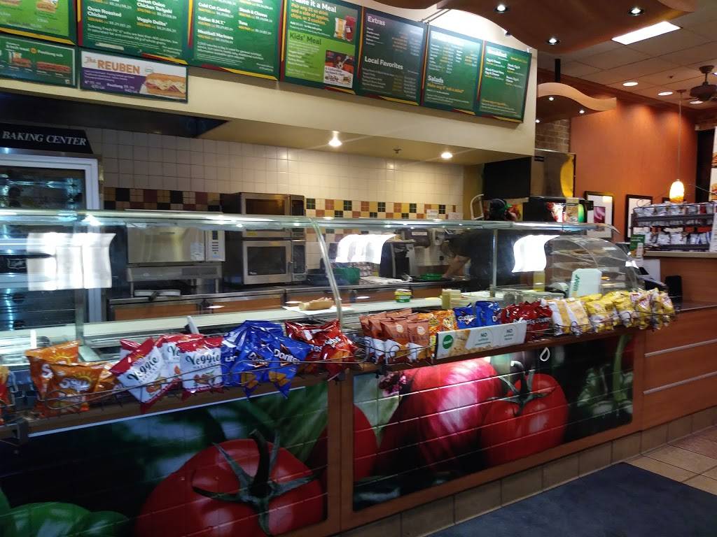 Subway | restaurant | 3210 W Monte Vista Ave, Turlock, CA 95380, USA | 2096340782 OR +1 209-634-0782