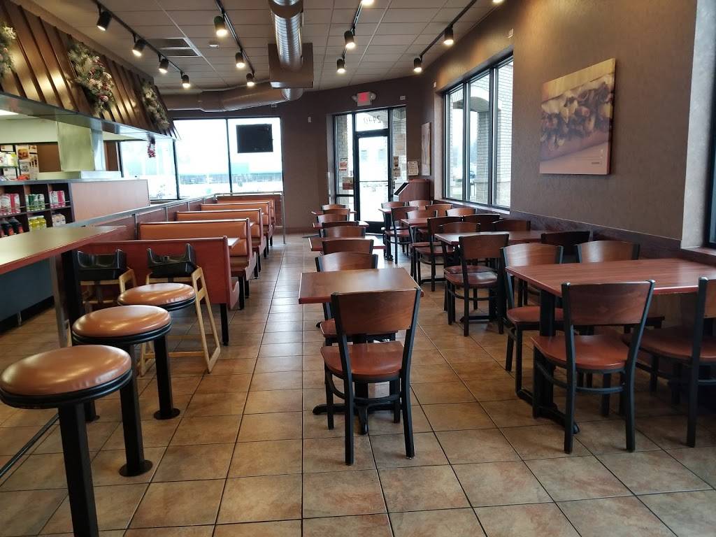 Penn Station East Coast Subs | restaurant | 2440 28th St SE, Grand Rapids, MI 49512, USA | 6169778773 OR +1 616-977-8773