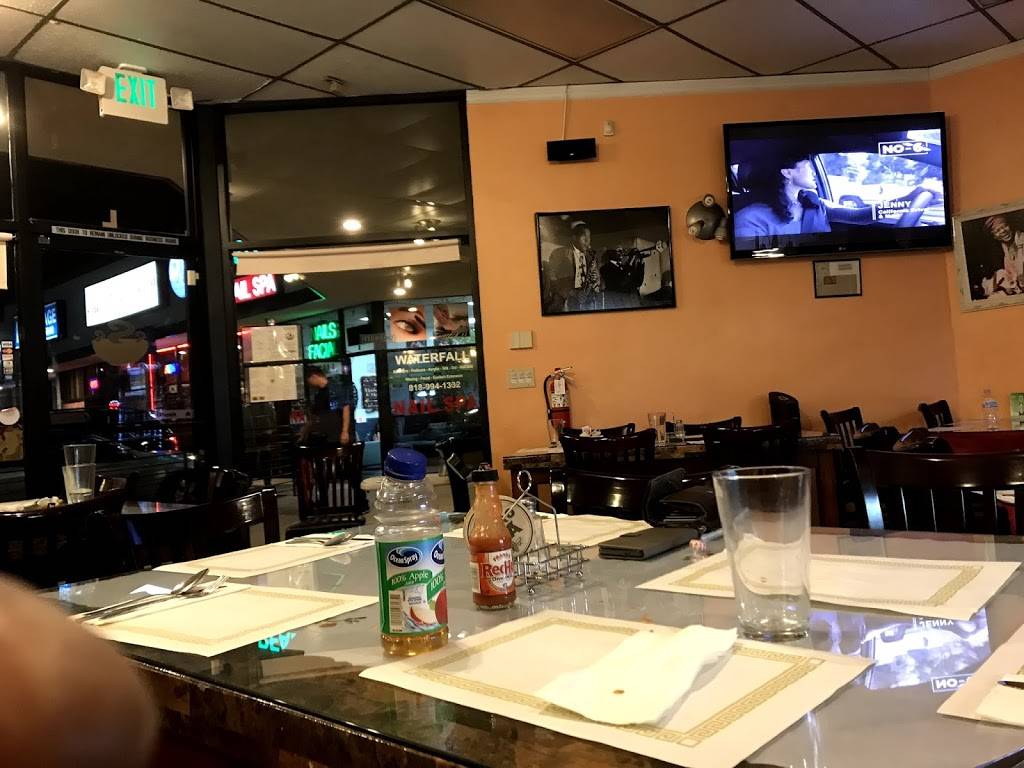 totos African Cuisine | restaurant | 15355 Sherman Way Ste L, Van Nuys, CA 91406, USA | 8187813015 OR +1 818-781-3015