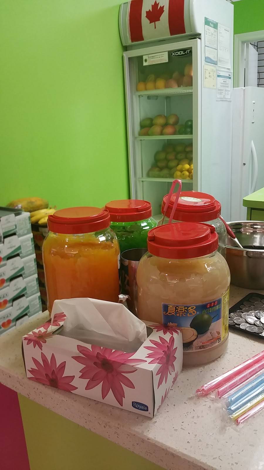 Real Fruit Bubble Tea | cafe | 4141 Dixie Rd, Mississauga, ON L4W 1V5, Canada | 2895212708 OR +1 289-521-2708