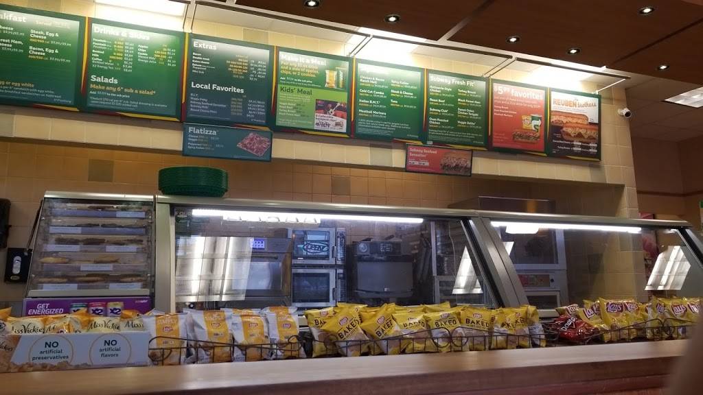 Subway | restaurant | 9155 E 56th St, Indianapolis, IN 46216, USA | 3175456057 OR +1 317-545-6057