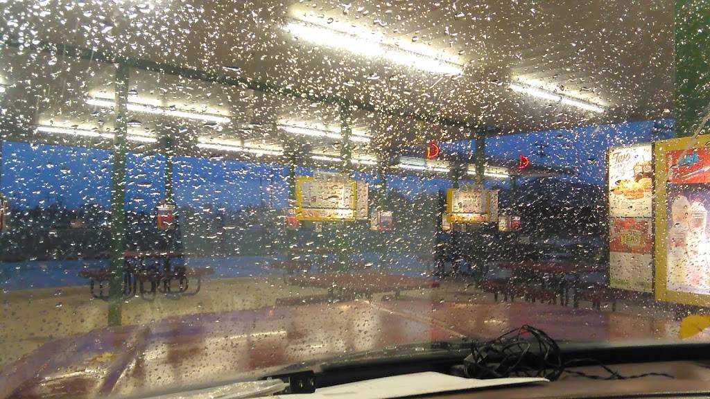 Sonic Drive-In | restaurant | 640 Carl Perkins Pkwy, Tiptonville, TN 38079, USA | 7312530000 OR +1 731-253-0000