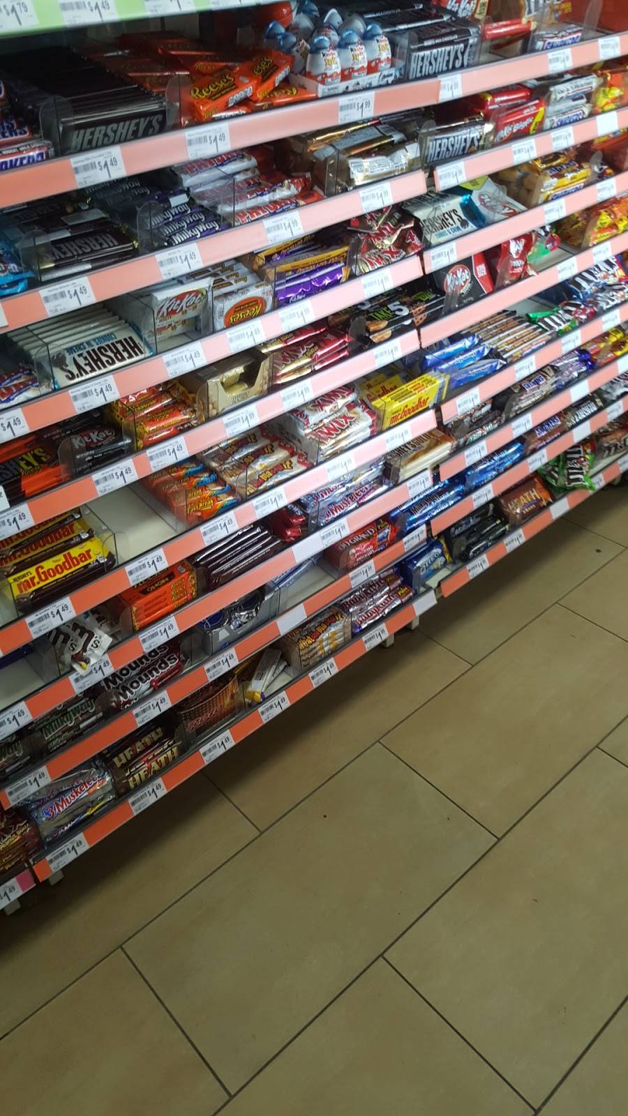 7-Eleven | bakery | 2 University Blvd W, Silver Spring, MD 20901, USA | 3015931492 OR +1 301-593-1492