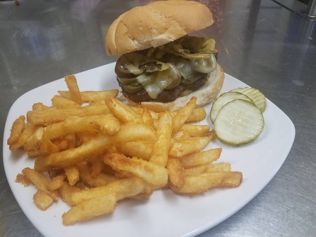 Brussels Countryside Diner | restaurant | 1356 County Rd DK, Brussels, WI 54204, USA | 9208257122 OR +1 920-825-7122