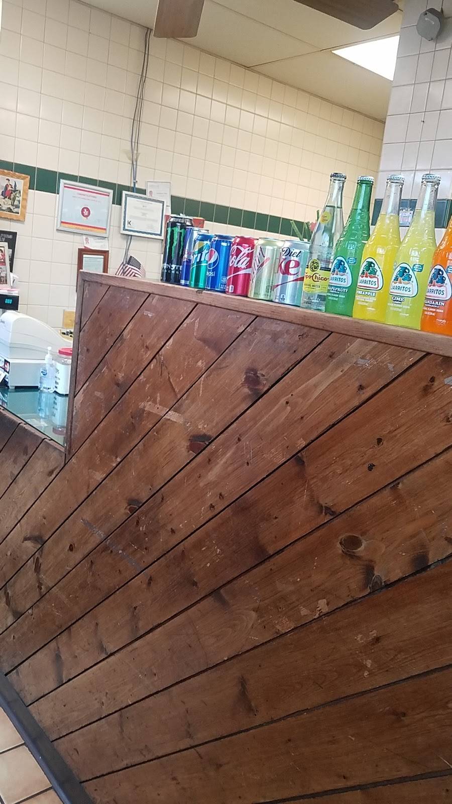 Tortas Guadalajara | restaurant | 5 S Lake St, Aurora, IL 60506, USA | 6308443292 OR +1 630-844-3292