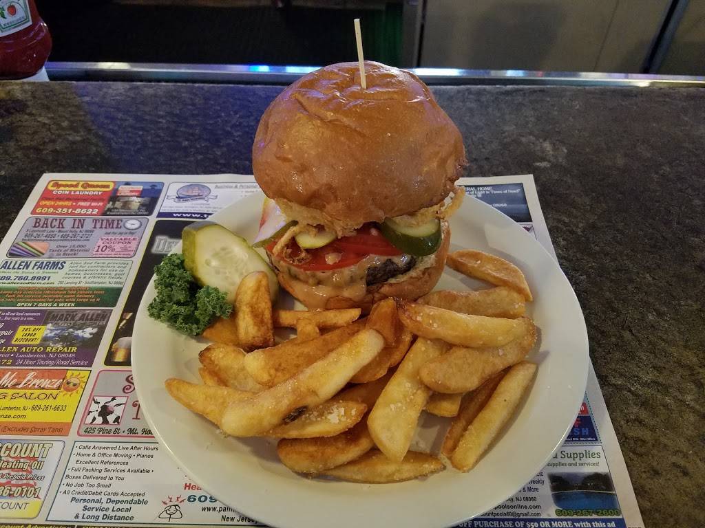 Dempsters Sports Pub & Restaurant | restaurant | 437 Pine St, Mt Holly, NJ 08060, USA | 6092610500 OR +1 609-261-0500