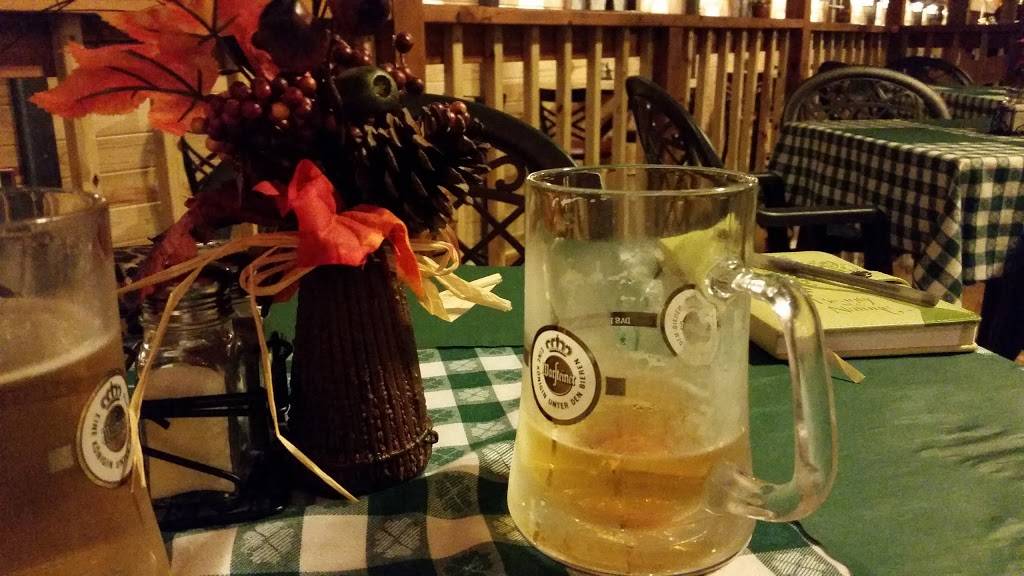 Hausgarten Edelweiss | restaurant | 125 E Clark St, Bartlett, TX 76511, USA | 5128592323 OR +1 512-859-2323