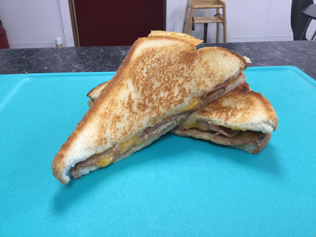 Udder Brothers Creamery LLC | restaurant | 1518 Elm St, Boscobel, WI 53805, USA | 6083913120 OR +1 608-391-3120