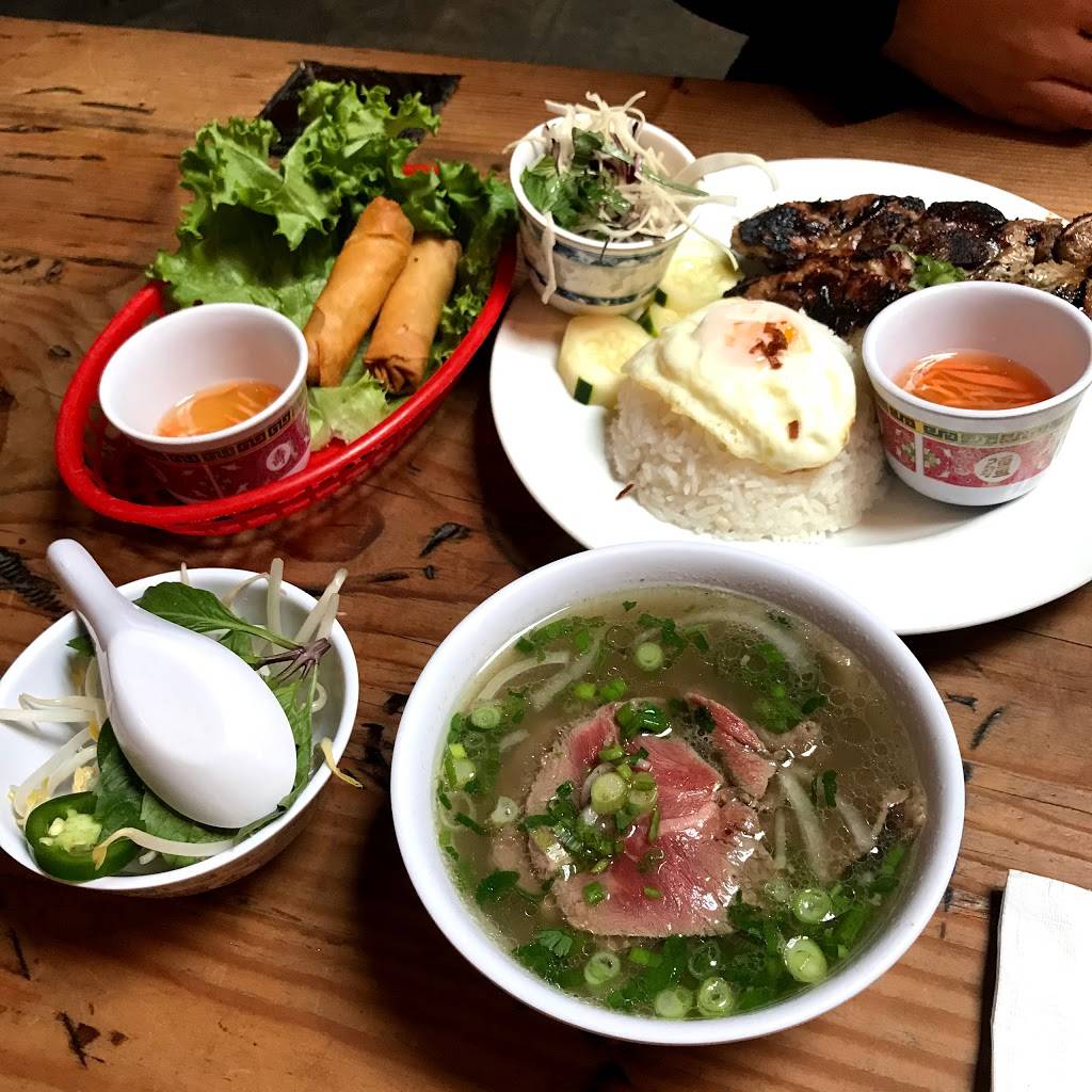 Bia | restaurant | 67 S 6th St, Brooklyn, NY 11211, USA | 7183880908 OR +1 718-388-0908