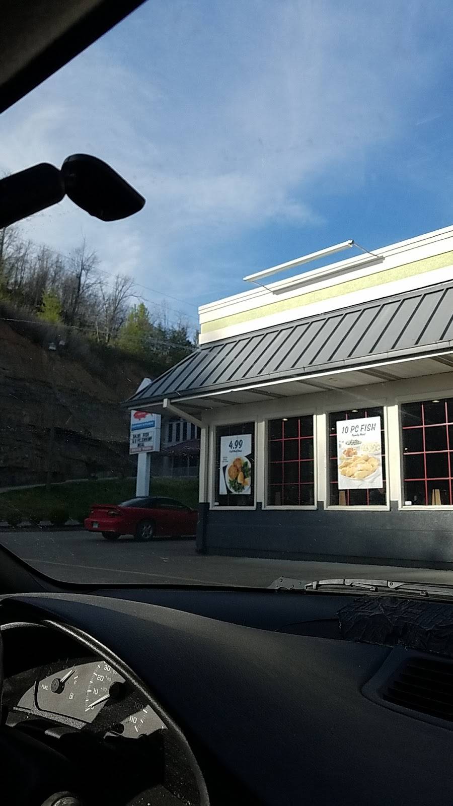 Captain Ds | restaurant | 149 Village Ln, Hazard, KY 41701, USA | 6064393510 OR +1 606-439-3510