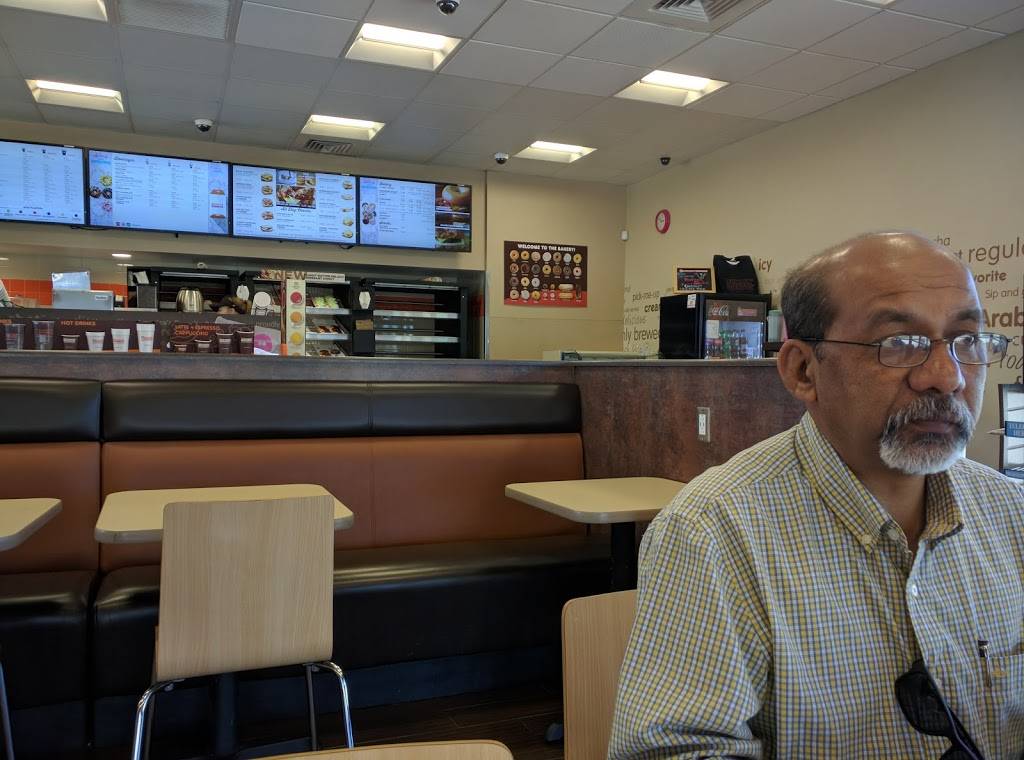 Dunkin | bakery | 2660 Dodge St, Dubuque, IA 52003, USA | 5635561228 OR +1 563-556-1228