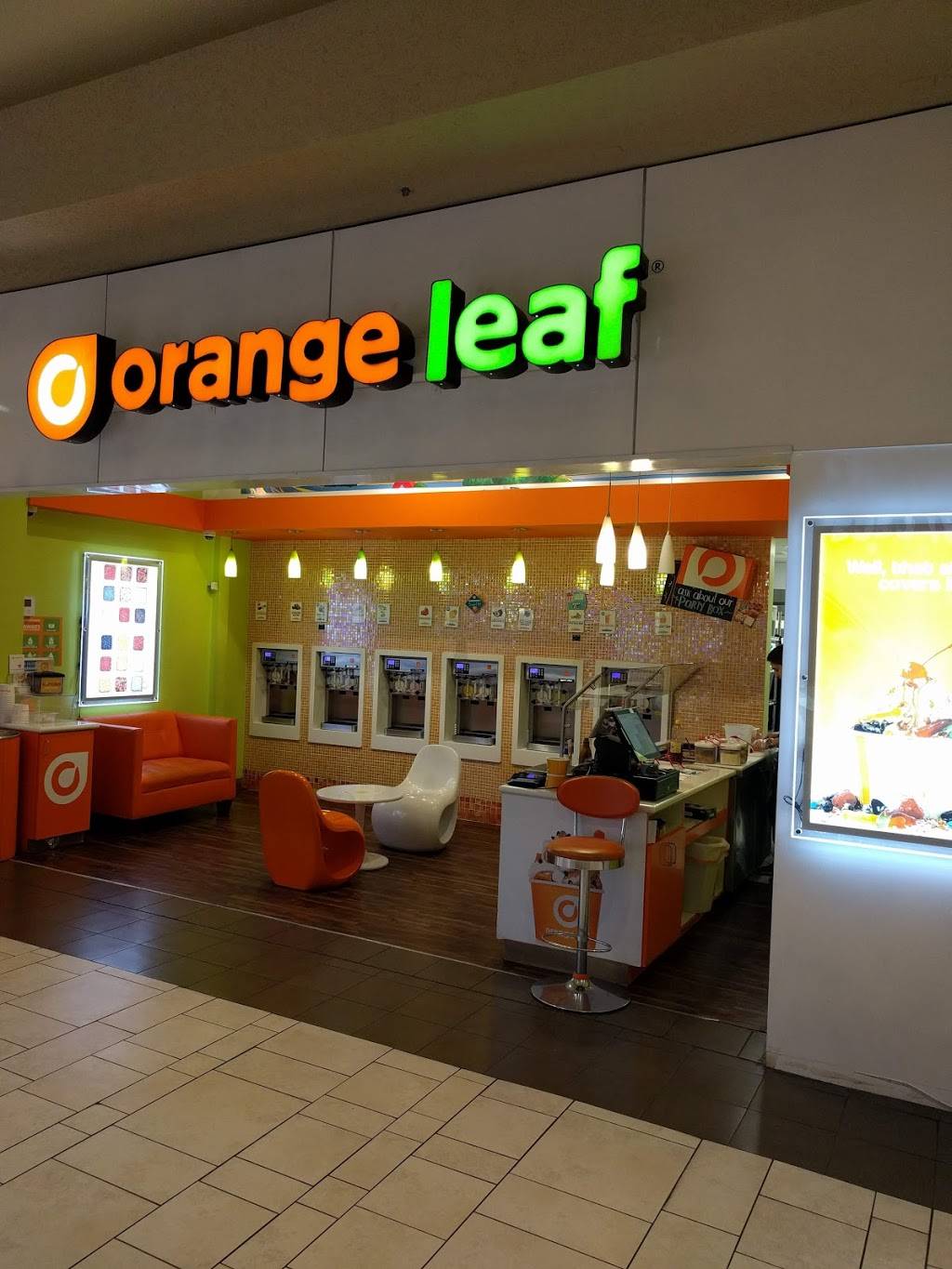 ORANGE LEAF FROZEN YOGURT | restaurant | 2750 Mall Dr #206, Las Cruces, NM 88011, USA | 5758057365 OR +1 575-805-7365