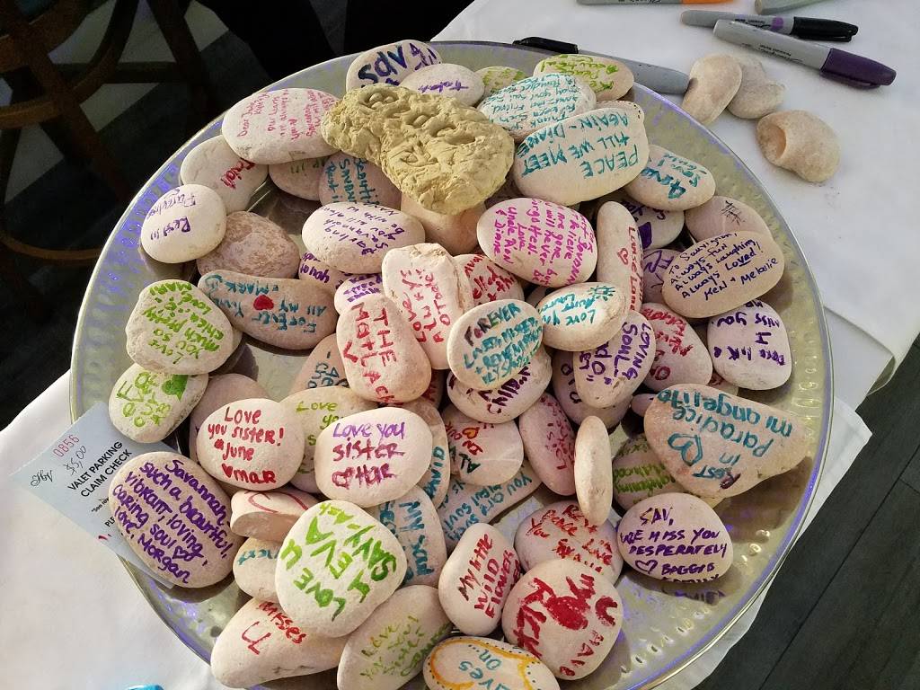 Blue Moon Fish Co. | restaurant | 4405 W W Tradewinds Ave East, Lauderdale-By-The-Sea, FL 33308, USA | 9542679888 OR +1 954-267-9888