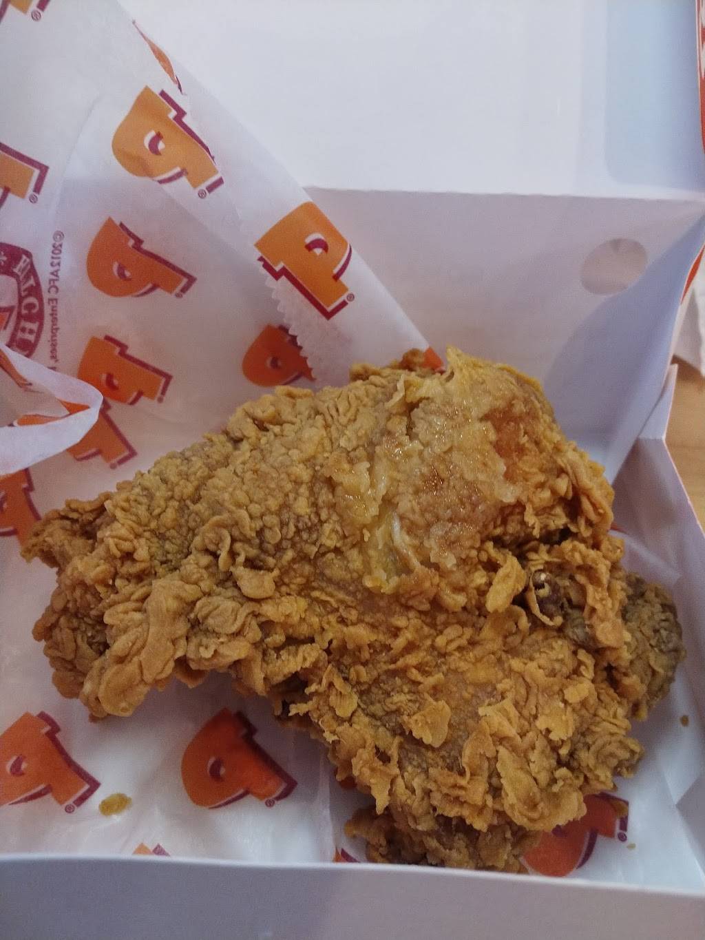 Popeyes Louisiana Kitchen | restaurant | 8035 Forest Ln, Dallas, TX 75243, USA | 9722354160 OR +1 972-235-4160