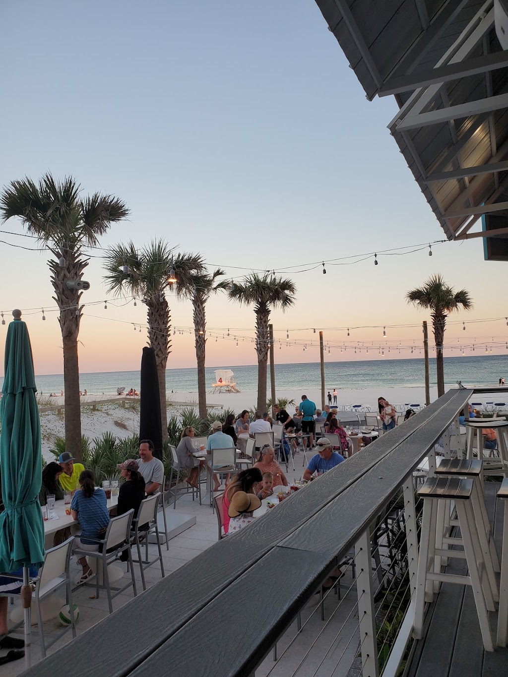 Casino Beach Bar | restaurant | 41 Fort Pickens Rd, Gulf Breeze, FL 32561, USA | 8509326313 OR +1 850-932-6313