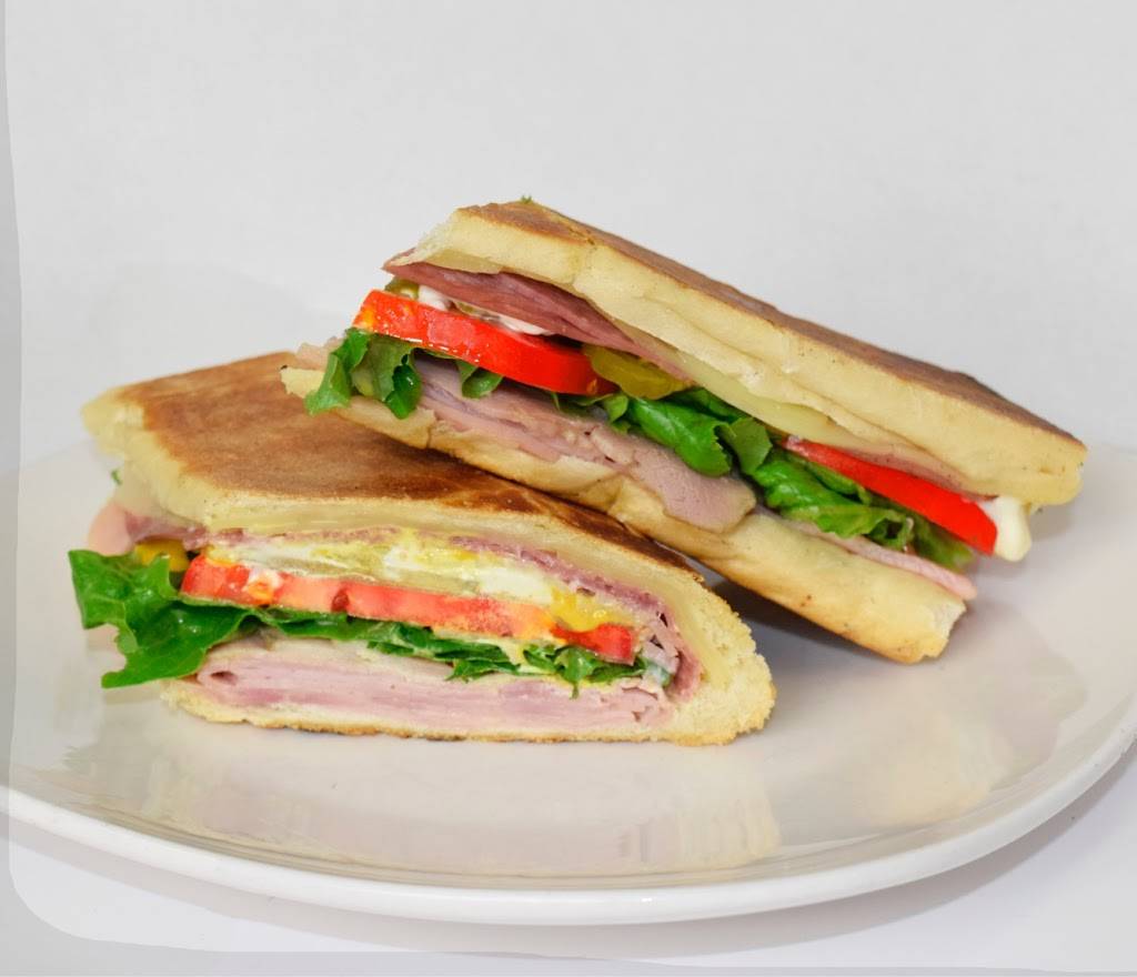 Arepa Express | restaurant | 7200 Causeway Blvd, Tampa, FL 33619, USA | 8133309436 OR +1 813-330-9436