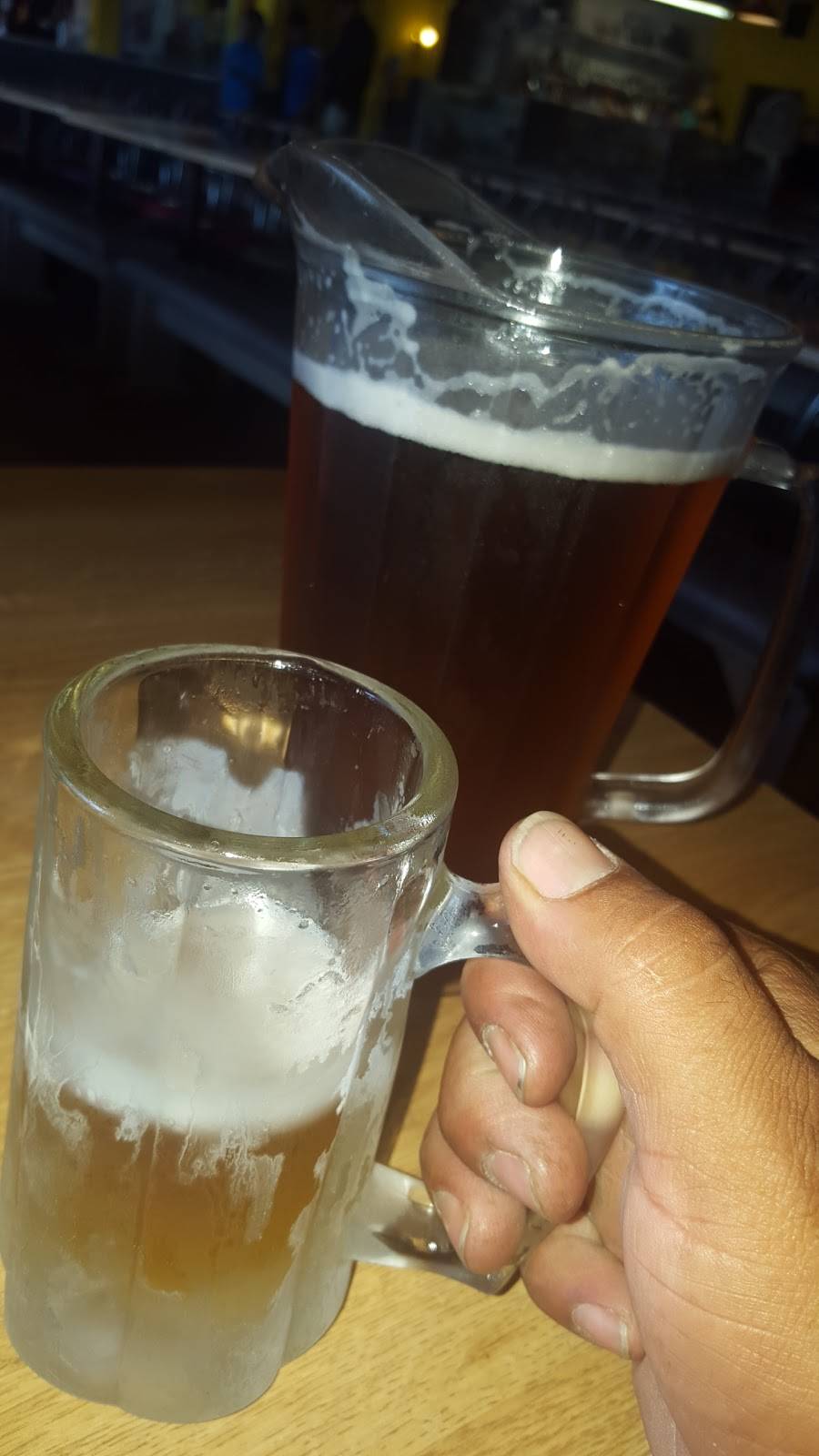 Pizza House | restaurant | 2433 N Sierra Way, San Bernardino, CA 92405, USA | 9098868989 OR +1 909-886-8989