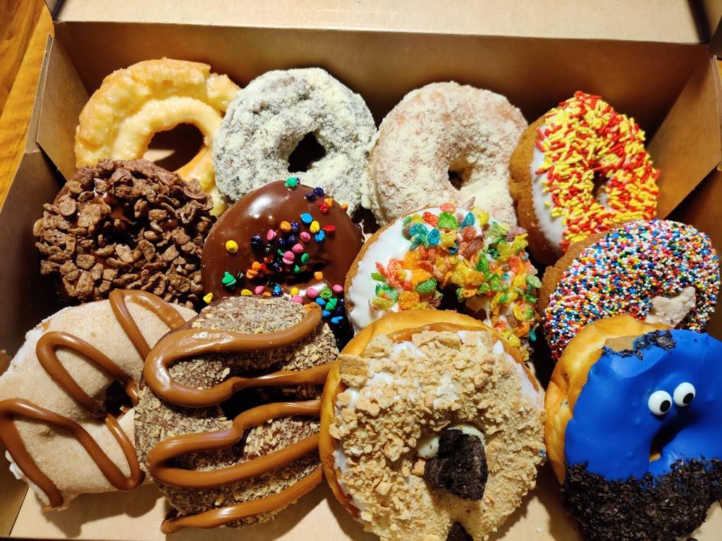 Hurts Donut Company | restaurant | 2161 E University Dr, Tempe, AZ 85281, USA | 4807652101 OR +1 480-765-2101