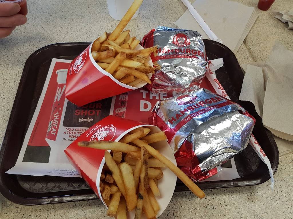 Wendys | restaurant | 4020 Carpenter Rd, Ypsilanti, MI 48197, USA | 7349715644 OR +1 734-971-5644