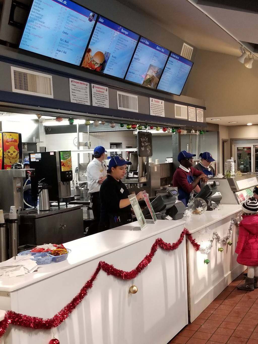 Gilles Frozen Custard | restaurant | 7515 W Bluemound Rd, Milwaukee, WI 53213, USA | 4144534875 OR +1 414-453-4875