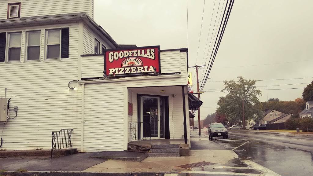 Good Fellas Brick Oven Pizzeria | restaurant | 66 Washington St, Rochester, NH 03867, USA | 6033329842 OR +1 603-332-9842