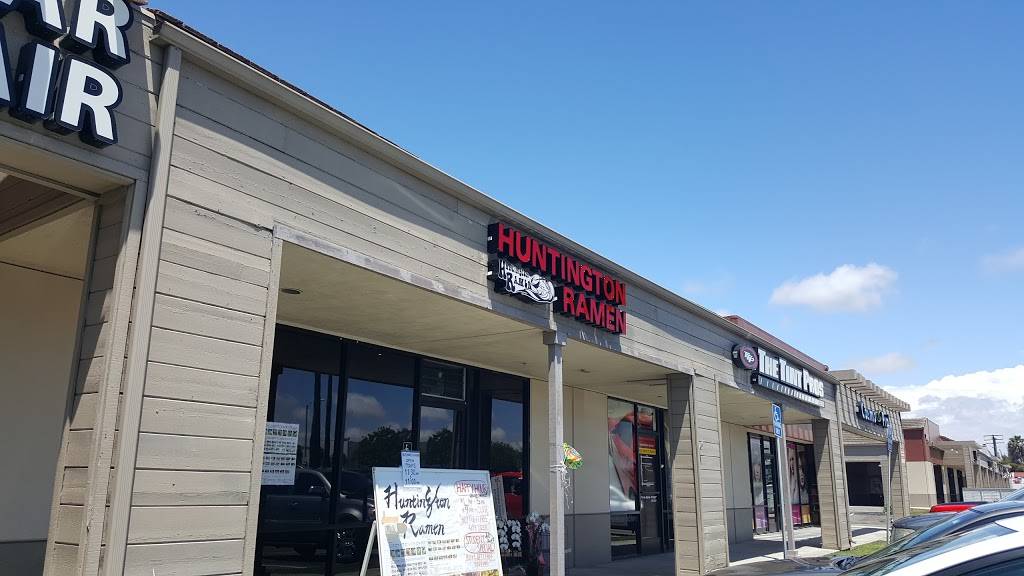 Huntington Ramen And Sushi | restaurant | 7391 Warner Ave, Huntington Beach, CA 92647, USA | 7147153631 OR +1 714-715-3631