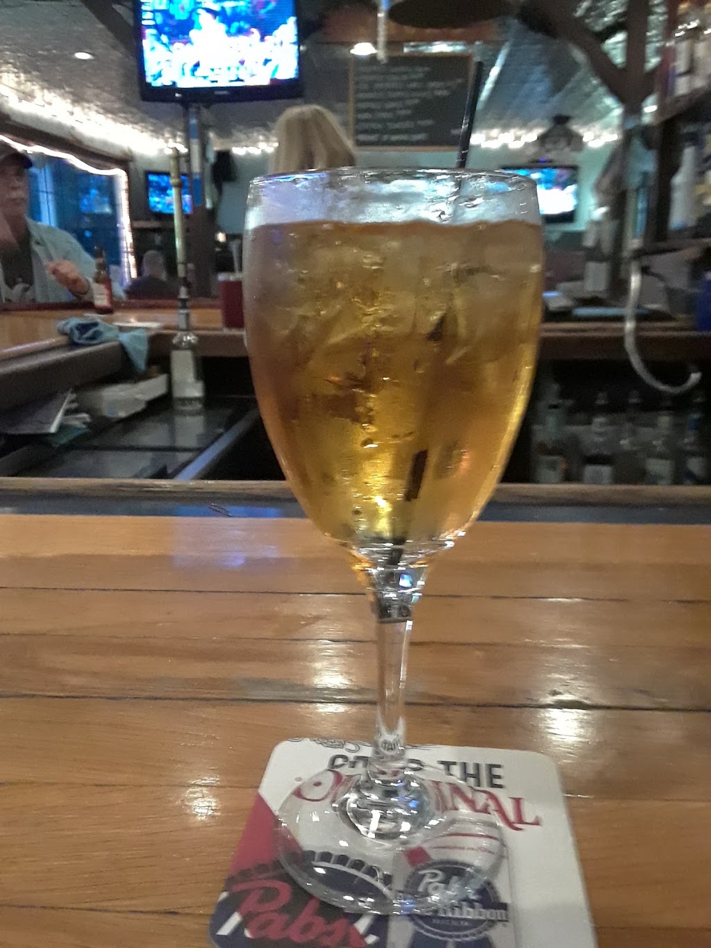 Jacks Lounge | meal takeaway | 373 W Main St, Hyannis, MA 02601, USA | 5087750612 OR +1 508-775-0612