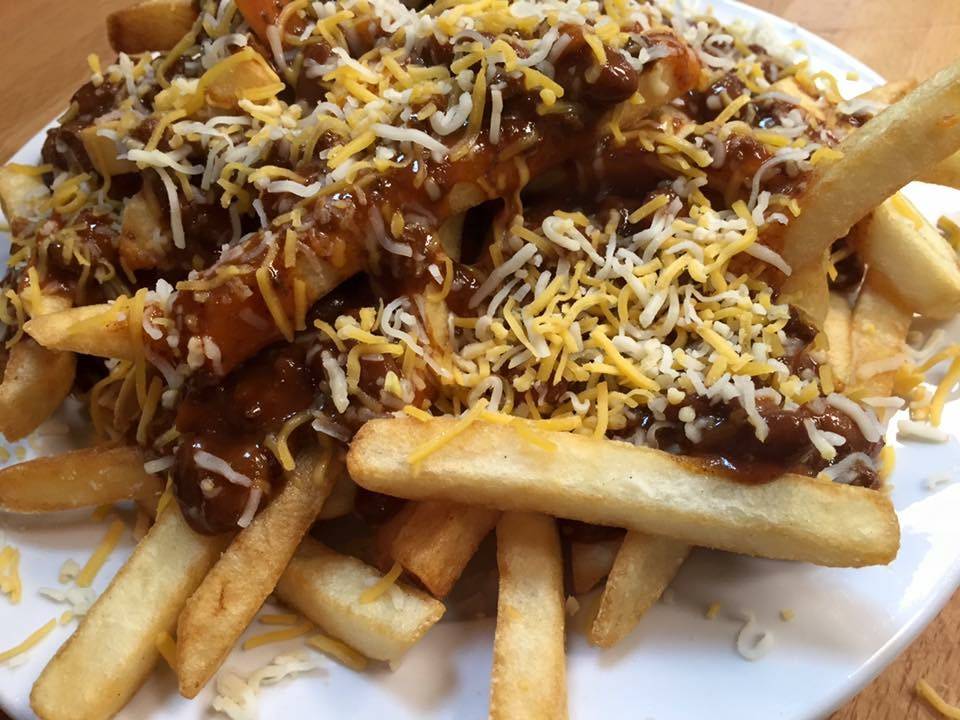 Lulus Ice Cream Parlor | restaurant | 2056 E Canal Dr, Turlock, CA 95380, USA | 2096675858 OR +1 209-667-5858