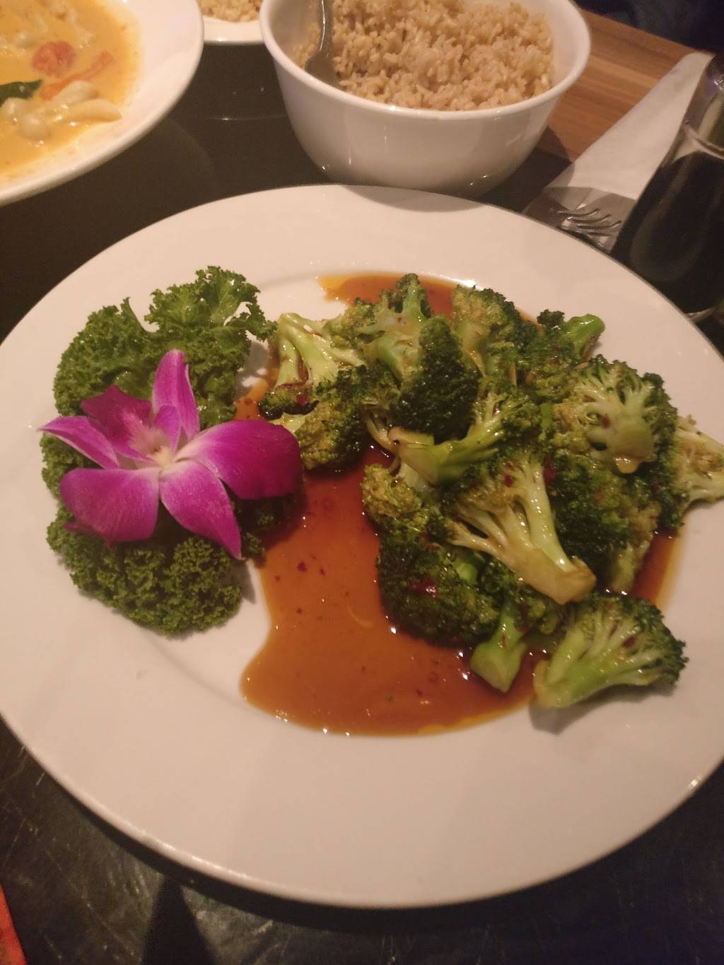 Asian Bistro | restaurant | 51 New Orleans Rd, Hilton Head Island, SC 29928, USA | 8436869888 OR +1 843-686-9888