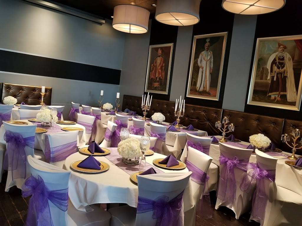 Bombay Tandoor Restaurant | restaurant | 8603 Westwood Center Dr, Vienna, VA 22182, USA | 7037342202 OR +1 703-734-2202