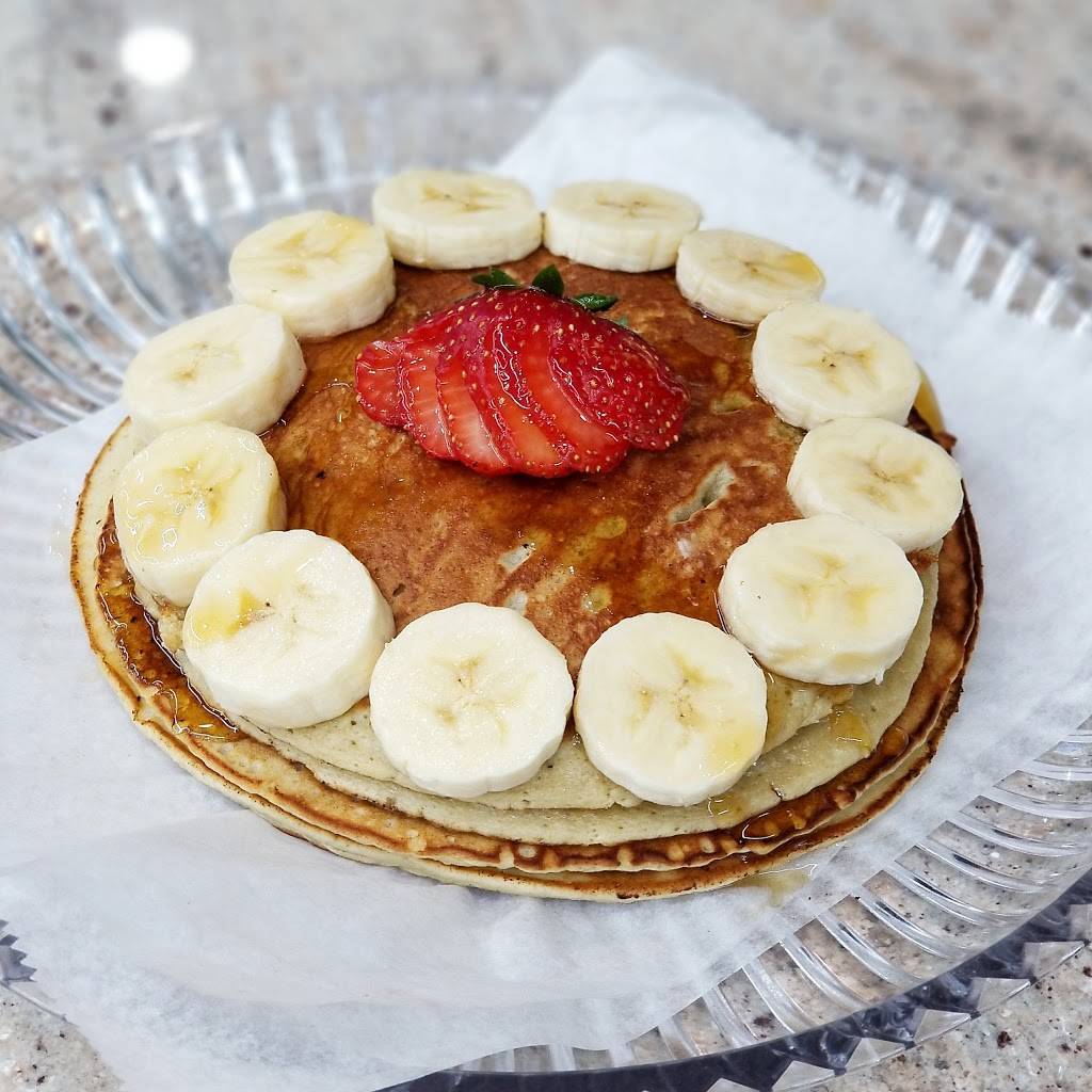 Fresh Smoothies & Cafe | restaurant | 2450 Creston Ave, Bronx, NY 10468, USA | 3479188825 OR +1 347-918-8825