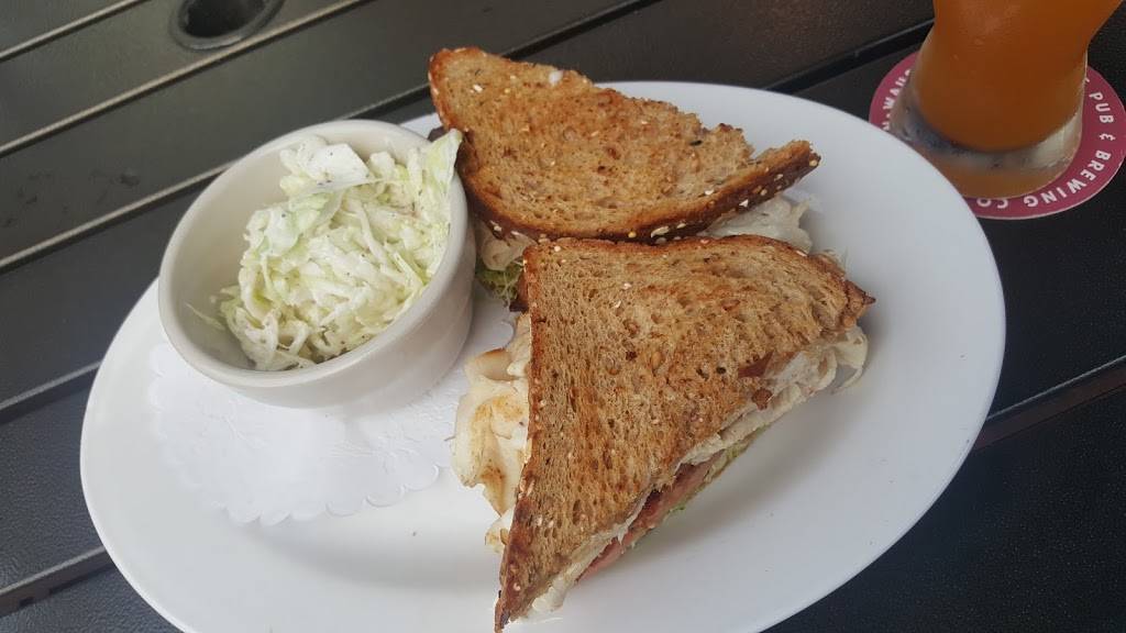 Great Dane Pub & Brewing Co. - Hilldale | restaurant | 357 Price Pl, Madison, WI 53705, USA | 6086619400 OR +1 608-661-9400