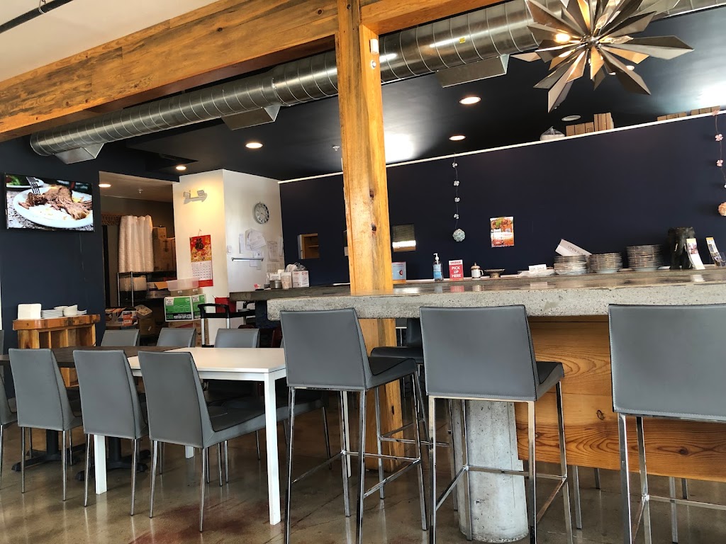 Authentic Thai Kitchen | restaurant | 4500 N 12th St, Phoenix, AZ 85014, USA | 6022775065 OR +1 602-277-5065