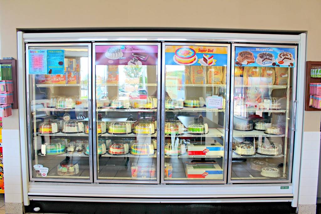 Dairy Queen | restaurant | 2451 Birch St, Eau Claire, WI 54703, USA | 7158352181 OR +1 715-835-2181