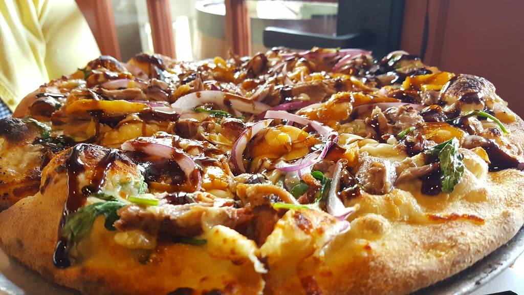 Slice Pizza & Brew | restaurant | 725 29th St S, Birmingham, AL 35233, USA | 2057159300 OR +1 205-715-9300