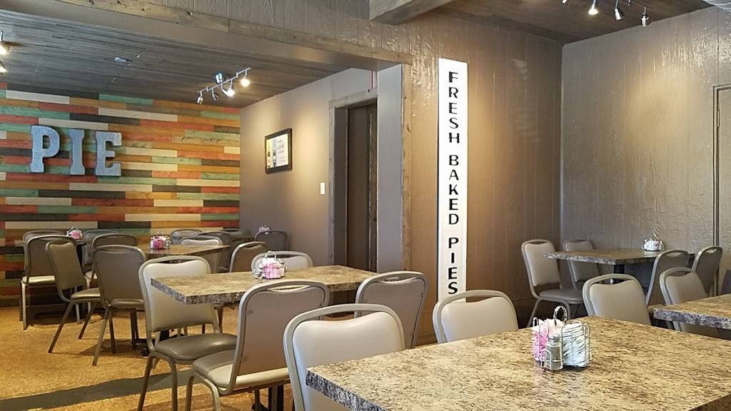 Burtons Cafe | restaurant | 13427 Ewing Rd, Whittington, IL 62897, USA | 6186292515 OR +1 618-629-2515