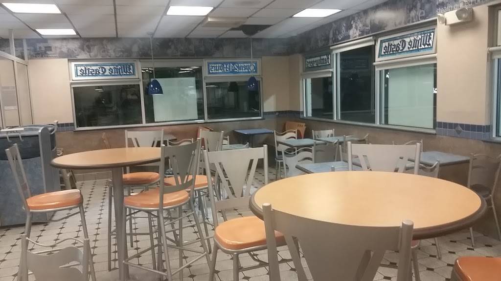 White Castle | restaurant | 7200 Cedar Springs Blvd, Louisville, KY 40291, USA | 5022395563 OR +1 502-239-5563