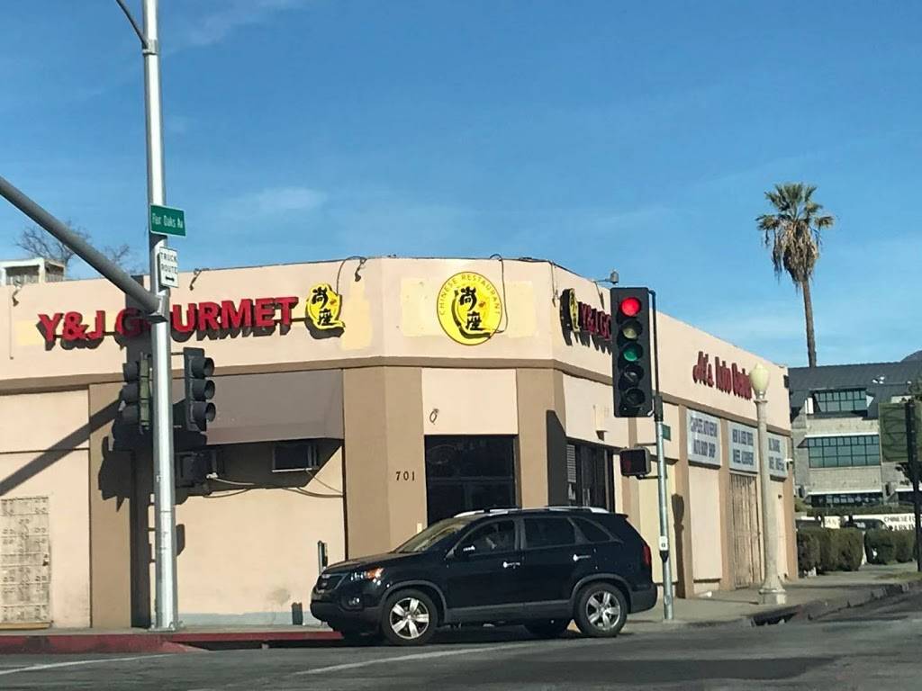 Y&J Gourmet | restaurant | 701 N Fair Oaks Ave, Pasadena, CA 91103, USA | 6268071333 OR +1 626-807-1333