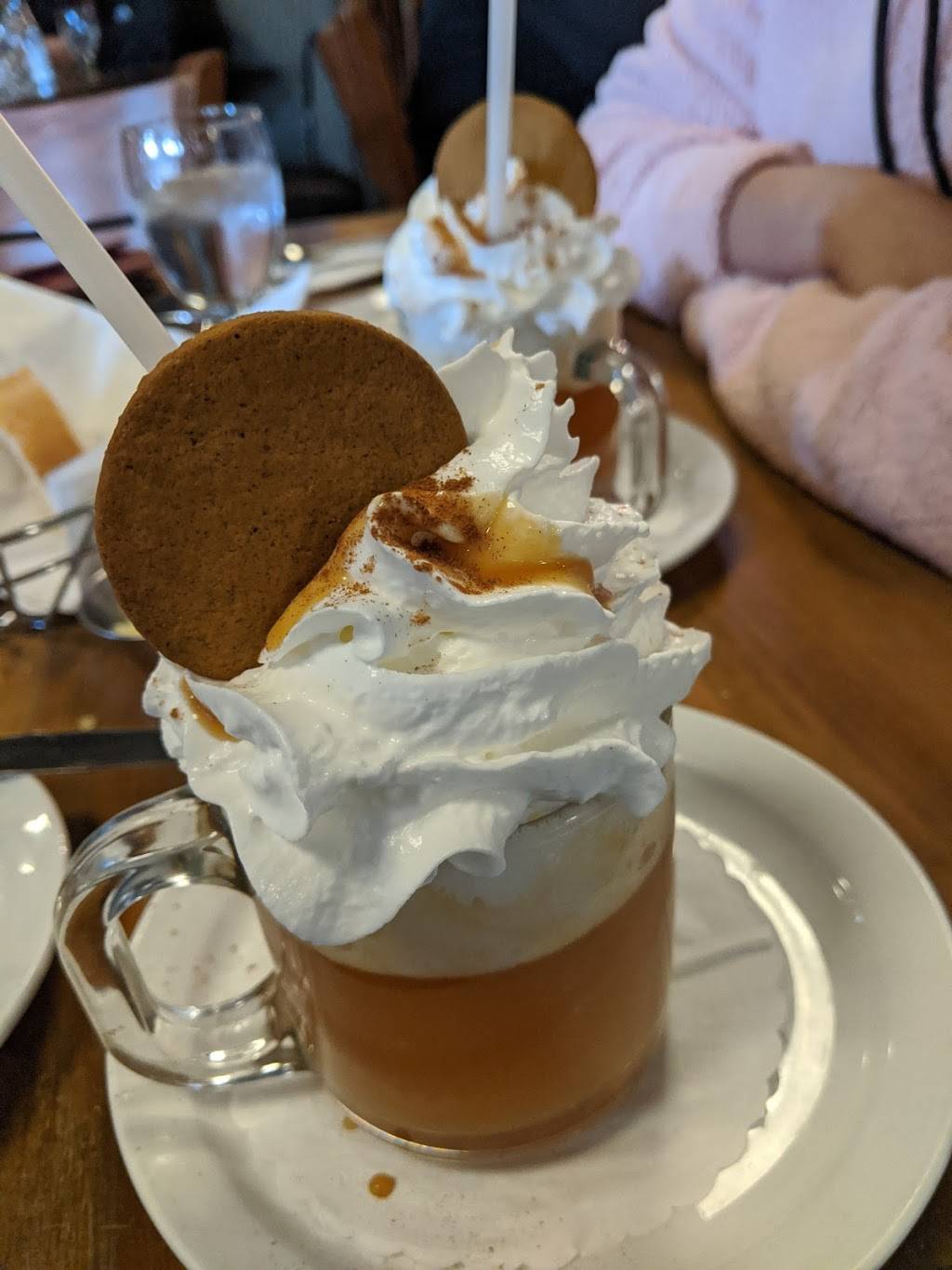 Rusty Pelican Cafe | restaurant | 107 5th Ave N, Edmonds, WA 98020, USA | 4255828250 OR +1 425-582-8250