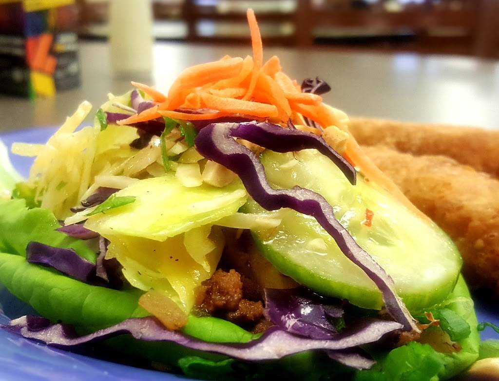 Burge Market Place | restaurant | Burge Residence Hall, 301 N Clinton St, Iowa City, IA 52242, USA | 3193351959 OR +1 319-335-1959