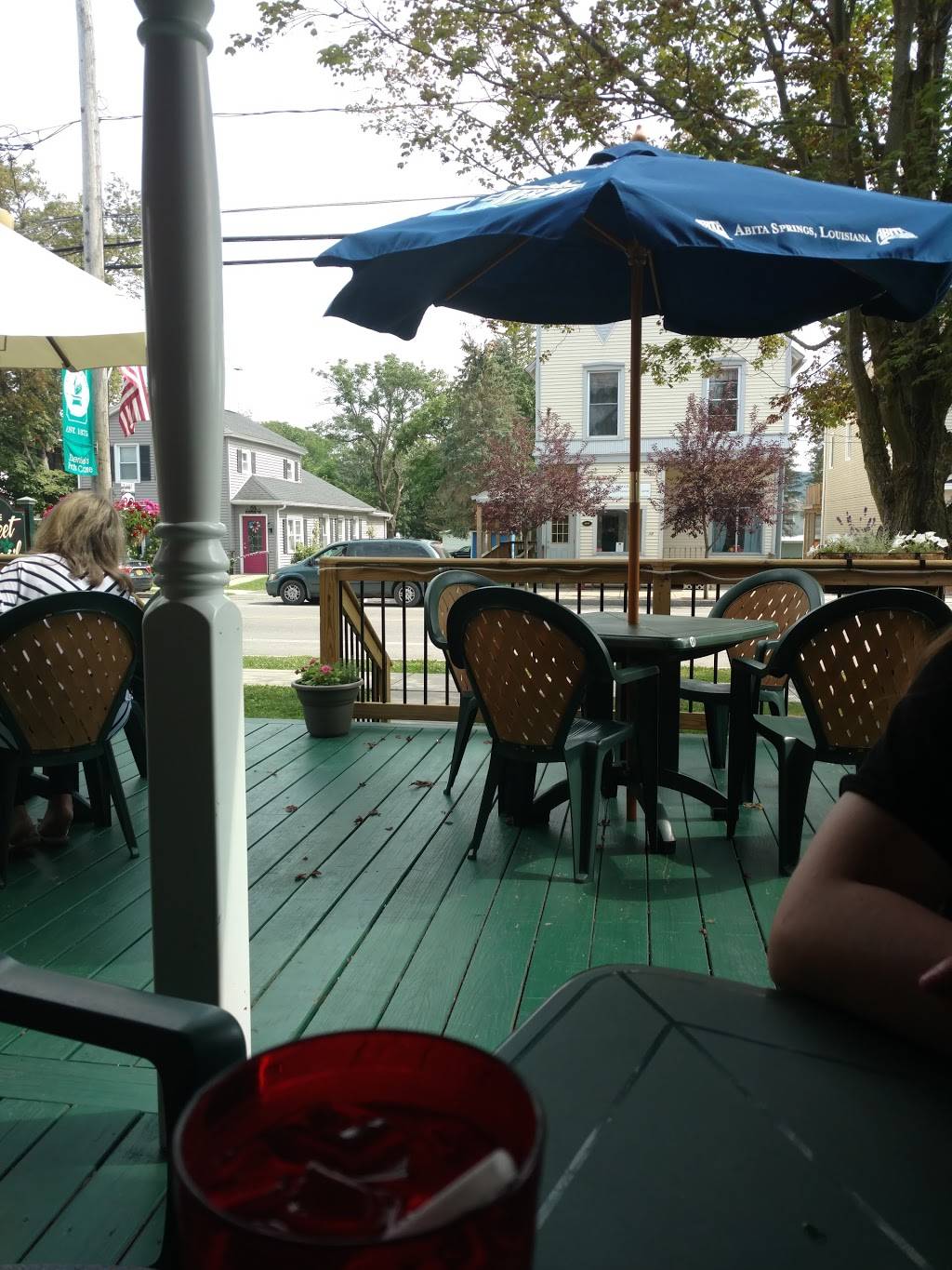 The Sweet Basil | restaurant | 3 Clinton St, Tully, NY 13159, USA | 3158104333 OR +1 315-810-4333