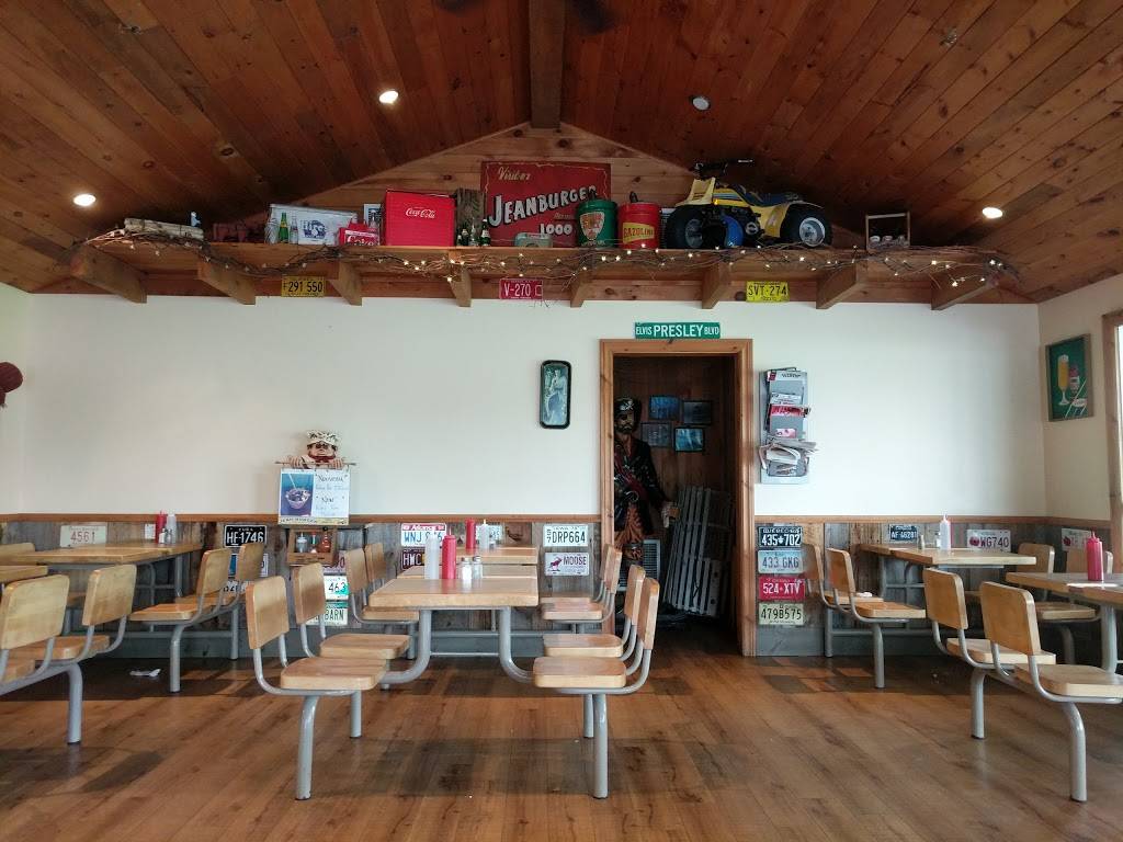 Jean Burger | restaurant | 88 Route 105, Wakefield, QC J0X 3G0, Canada | 8194592994 OR +1 819-459-2994