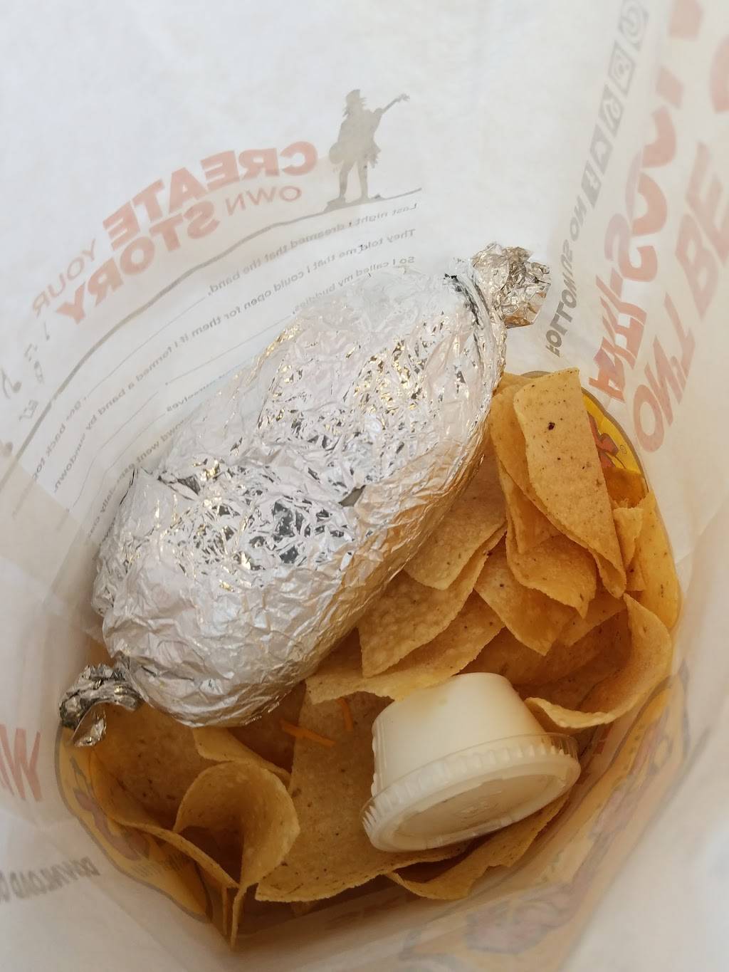 Moes Southwest Grill | restaurant | 130 Spinder Dr, East Peoria, IL 61611, USA | 3096986637 OR +1 309-698-6637