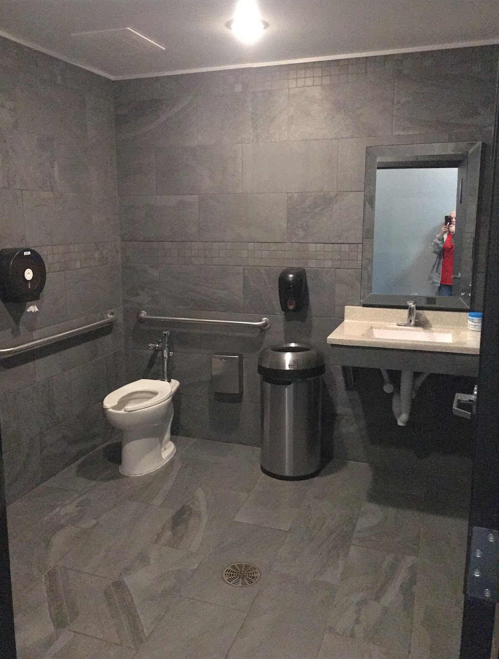 Godfather’s Pizza Express | restaurant | 102 Pine St, Van Buren, MO 63965, USA | 5733230460 OR +1 573-323-0460