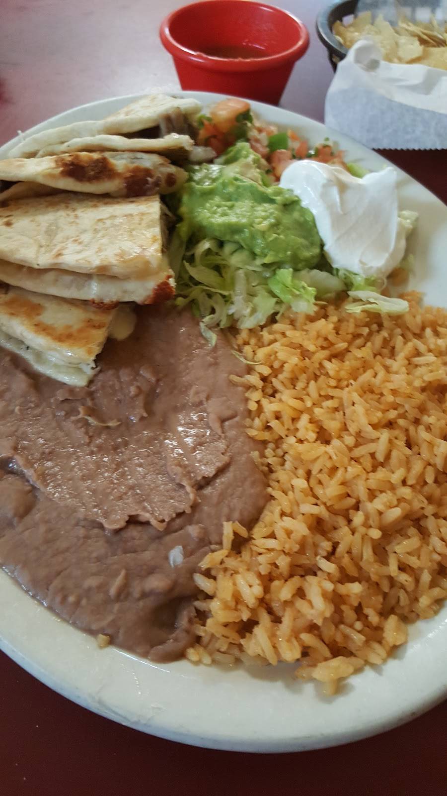 Mi Familia Coco Loco | restaurant | 3702 Texas Ave S, College Station, TX 77845, USA | 9796950966 OR +1 979-695-0966